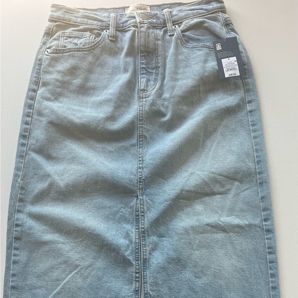 NWT Women's Universal Thread High-Rise Denim Maxi Skirt Size 6 (L) - Picture 1 of 7